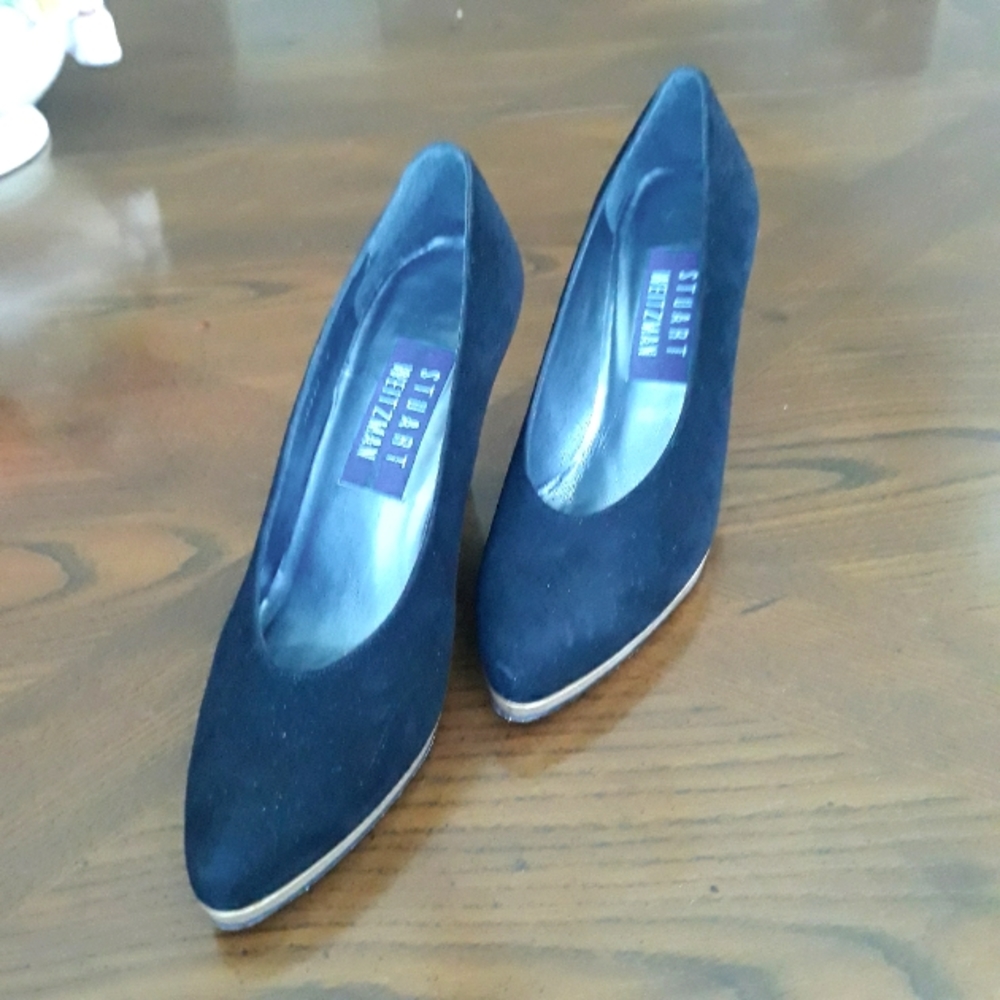 Stuart Weitzman size 6 black and gold suede